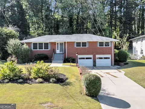 2650 Hayden Dr, East Point, GA 30344