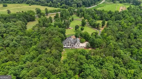 7945 Reinhardt College Pkwy, Waleska, GA 30183