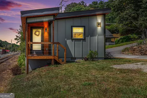 177 Main, Copperhill, TN 37317