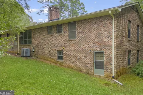 Exterior - 340 Telford Rd, Carnesville, GA 30521 photo 2 of 5