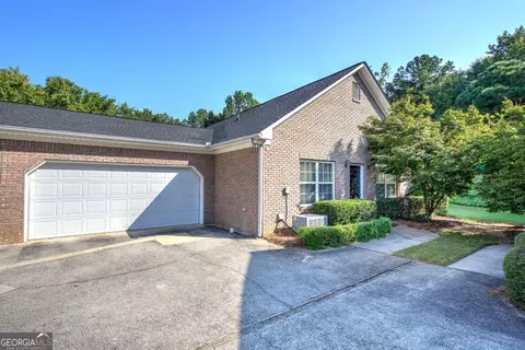 3383 Raes Creek Rd #4, Marietta, GA 30008