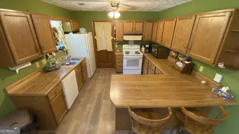 216 Upper River Rd, Covington, GA 30016 photo 8