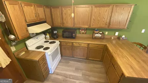 216 Upper River Rd, Covington, GA 30016 photo 10