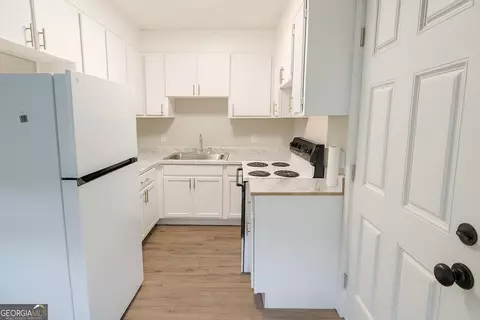 402 Johns Rd, Warner Robins, GA 31093 photo 6