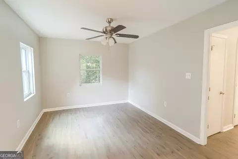 402 Johns Rd, Warner Robins, GA 31093 photo 3