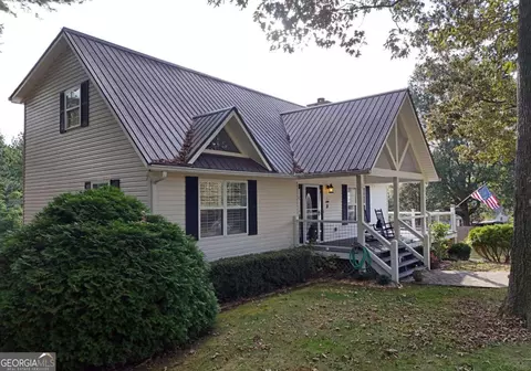 3601 Swallows Creek Rd, Hiawassee, GA 30546
