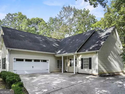 3368 Green Leaf Ln, Gainesville, GA 30507
