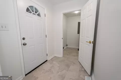 Entry Way - 500 Boulevard, Lagrange, GA 30240 photo 1 of 1