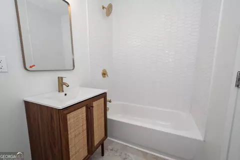 Bath - 500 Boulevard, Lagrange, GA 30240 photo 2 of 2