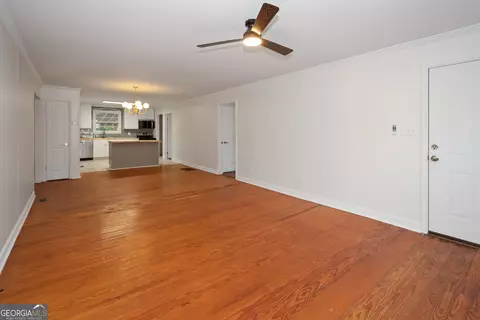 Living - 500 Boulevard, Lagrange, GA 30240 photo 1 of 2