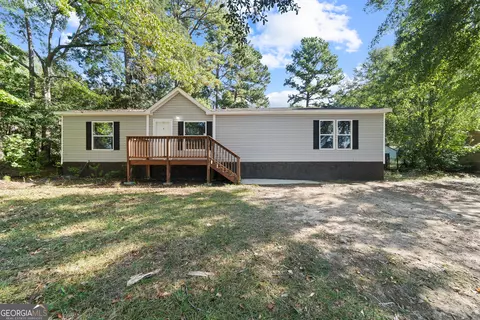280 Lakeview Dr, Locust Grove, GA 30248