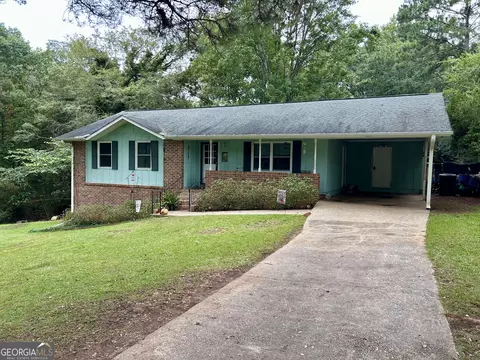 1315 Pine Hill Dr, Elberton, GA 30635