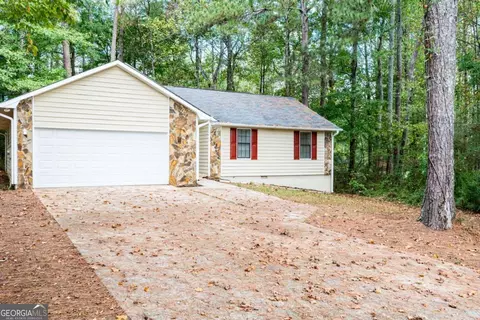 1904 Cades Cv, Jonesboro, GA 30236