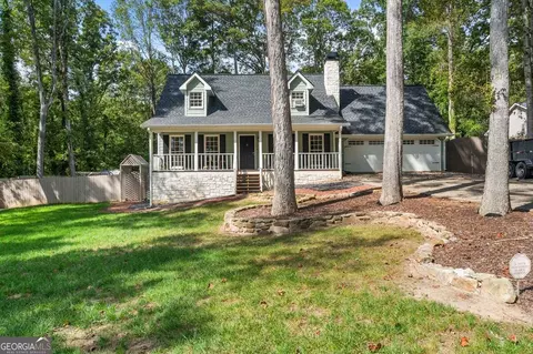 1490 Pine Creek Dr, Lawrenceville, GA 30043