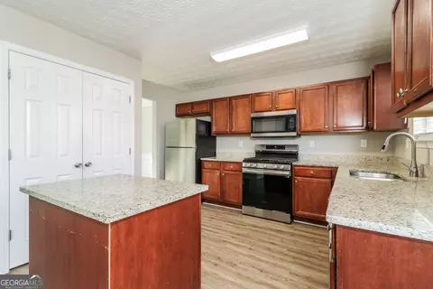 Kitchen - 55 Emerson Trl, Covington, GA 30016 photo 1 of 2