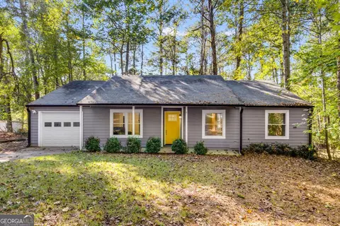 230 Apple Branch Dr, Woodstock, GA 30188