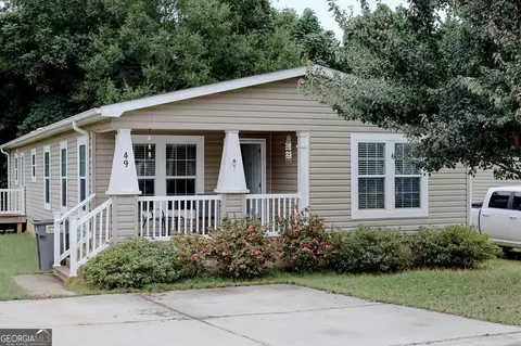 49 Beaver Run Rd, Newnan, GA 30263