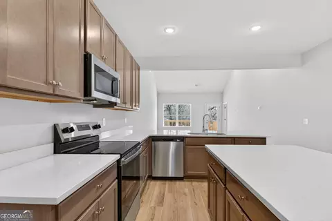 Kitchen - 9 Crown St #LOT 4, Lagrange, GA 30240 photo 3 of 3