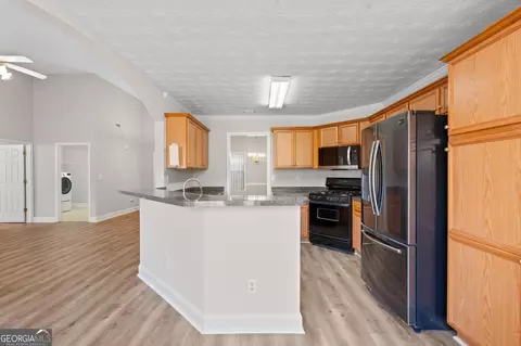 Kitchen - 81 Bridgemill Dr, Hampton, GA 30228 photo 2 of 2