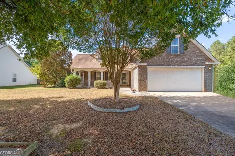 81 Bridgemill Dr, Hampton, GA 30228