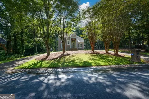 40 Waverly Ln, Winder, GA 30680