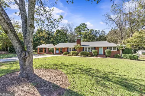 991 Old Post Rd, Madison, GA 30650