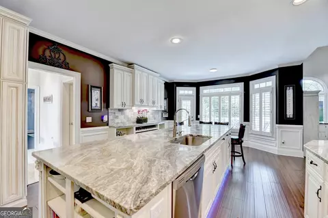 Kitchen - 7315 Craigleith Dr, Duluth, GA 30097 photo 8 of 12