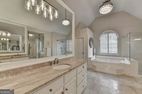 Bath - 7315 Craigleith Dr, Duluth, GA 30097 photo 6 of 11