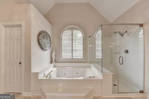 Bath - 7315 Craigleith Dr, Duluth, GA 30097 photo 7 of 11