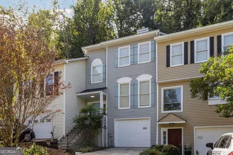 550 Stratford Grn, Avondale Estates, GA 30002