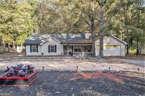 205 Woodcrest Dr, Covington, GA 30016