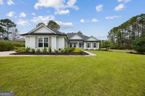 104 Bluebird Ct, Saint Marys, GA 31558