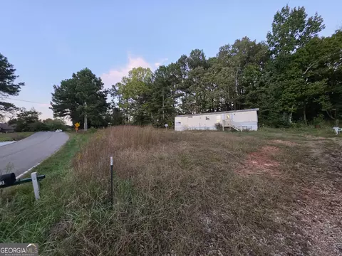 5613 Bogus Rd, Gainesville, GA 30506