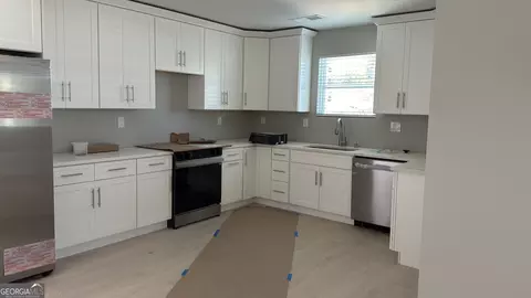 8297 San Jose Trl, Jonesboro, GA 30236