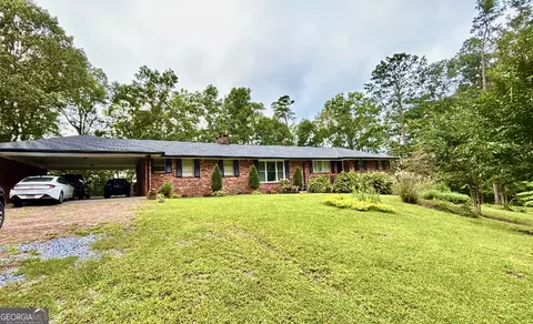 111 Lewis Dr SE, Calhoun, GA 30701