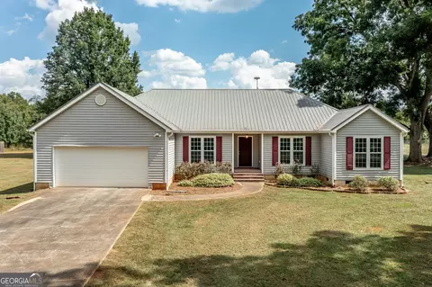 229 Seven Oaks Dr, Washington, GA 30673