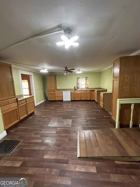 Kitchen - 21 Cary St, Lagrange, GA 30241 photo 3 of 3