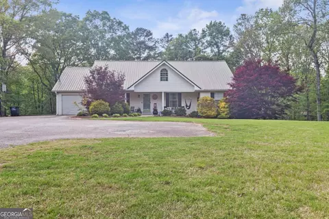 513 S Red Rock Rd, Toccoa, GA 30577