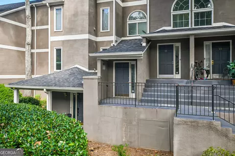 17 Saint Claire Ln, Atlanta, GA 30324