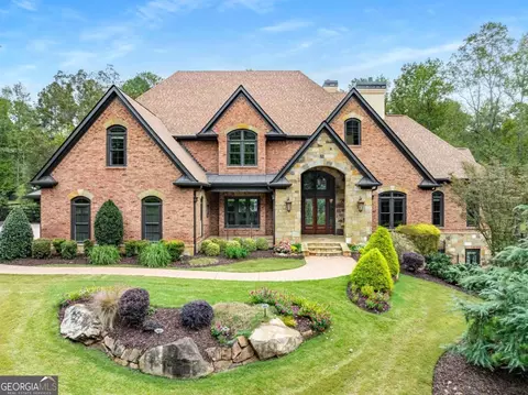 16050 Thompson Rd, Milton, GA 30004
