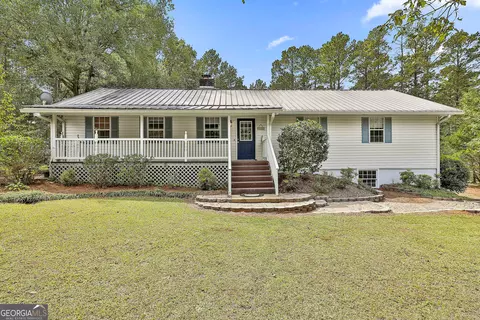 437 Green St, Concord, GA 30206