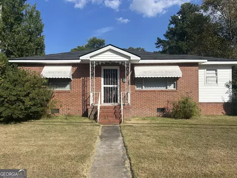 3591 Napier Ave, Macon, GA 31204