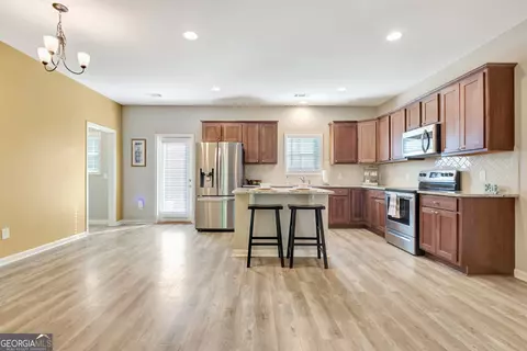 Kitchen - 1422 Mooty Bridge Rd, Lagrange, GA 30240 photo 1 of 6