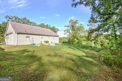 Exterior - 1422 Mooty Bridge Rd, Lagrange, GA 30240 photo 12 of 12