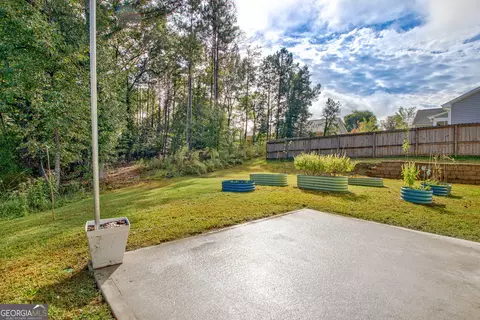 Exterior - 1422 Mooty Bridge Rd, Lagrange, GA 30240 photo 9 of 12