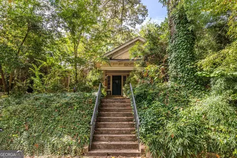 566 Clifton Rd NE, Atlanta, GA 30307