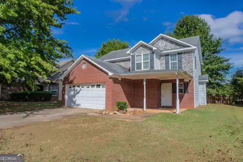 493 Cathedral Dr, Mcdonough, GA 30253