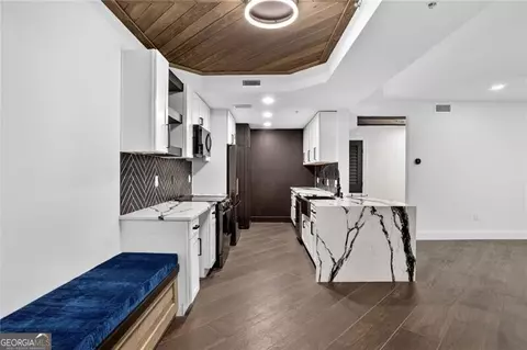 1074 Peachtree Walk NE #B106, Atlanta, GA 30309