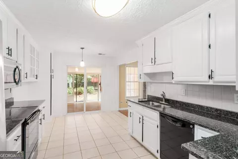 1934 Mcconnell Rd, Grayson, GA 30017 photo 10