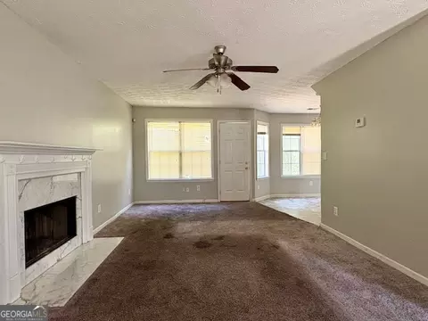 Living - 1904 Elm Park Dr, Hampton, GA 30228 photo 2 of 4